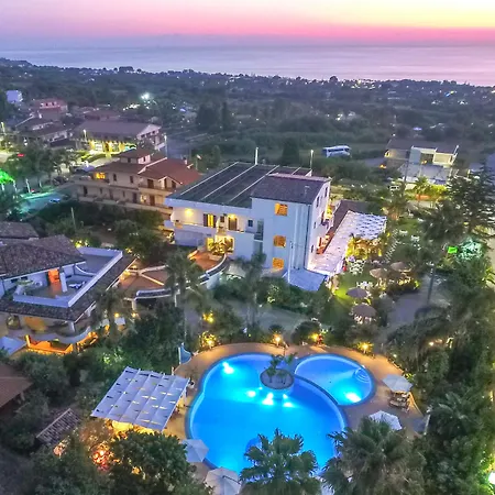 호텔 La Bussola Calabria