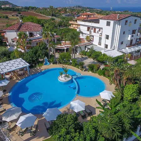 La Bussola Calabria فندق 3*