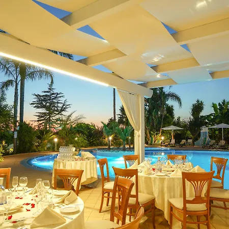 La Bussola Calabria 호텔 3*